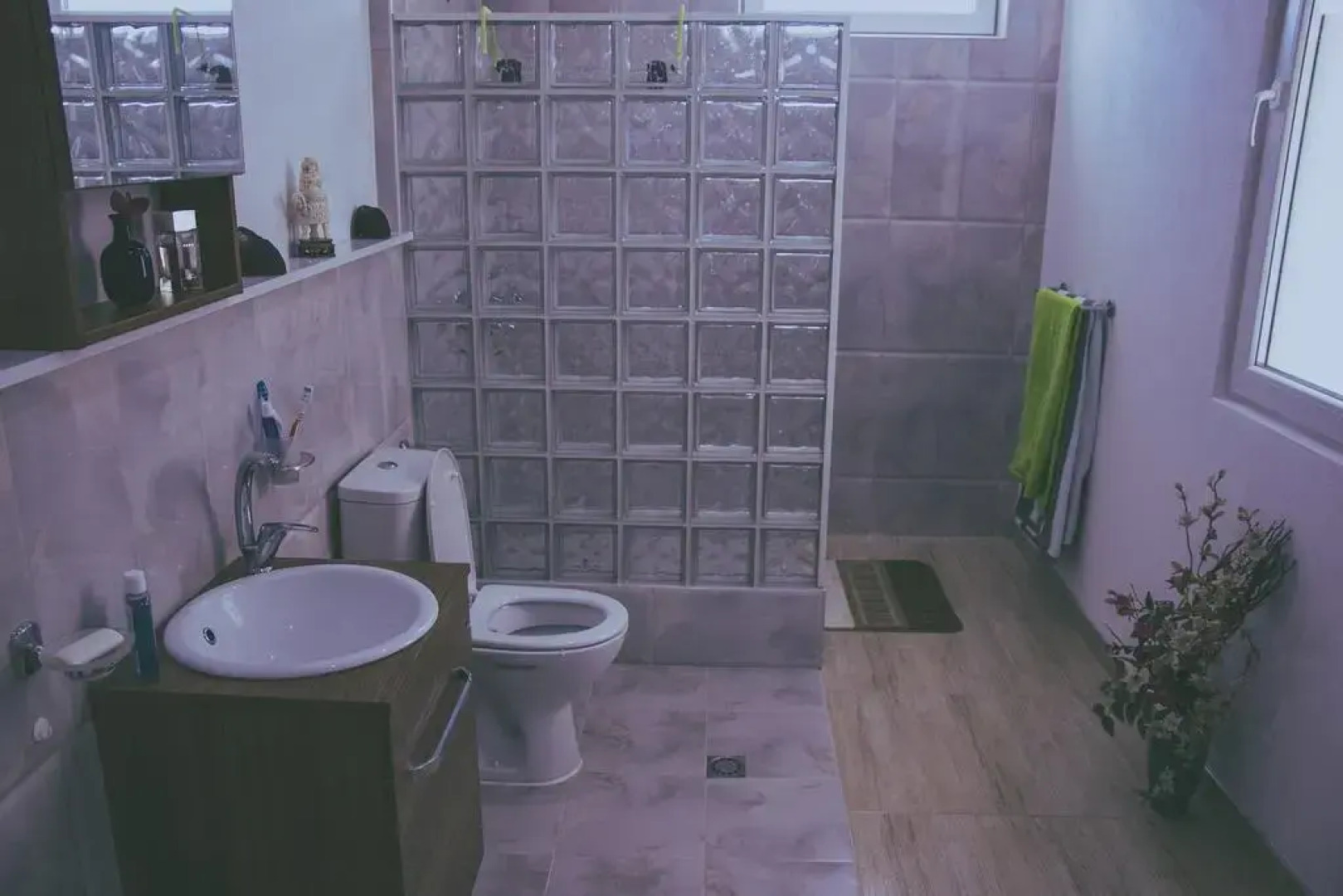 Lakeview-Estate ApartHotel