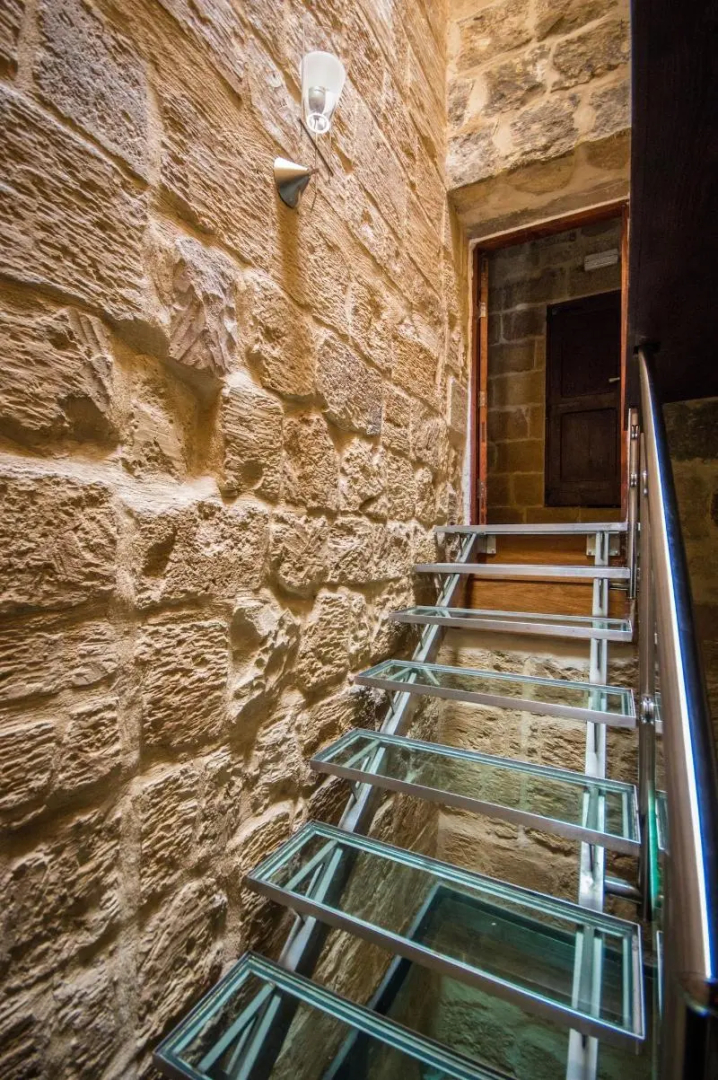The Burrow Guest House