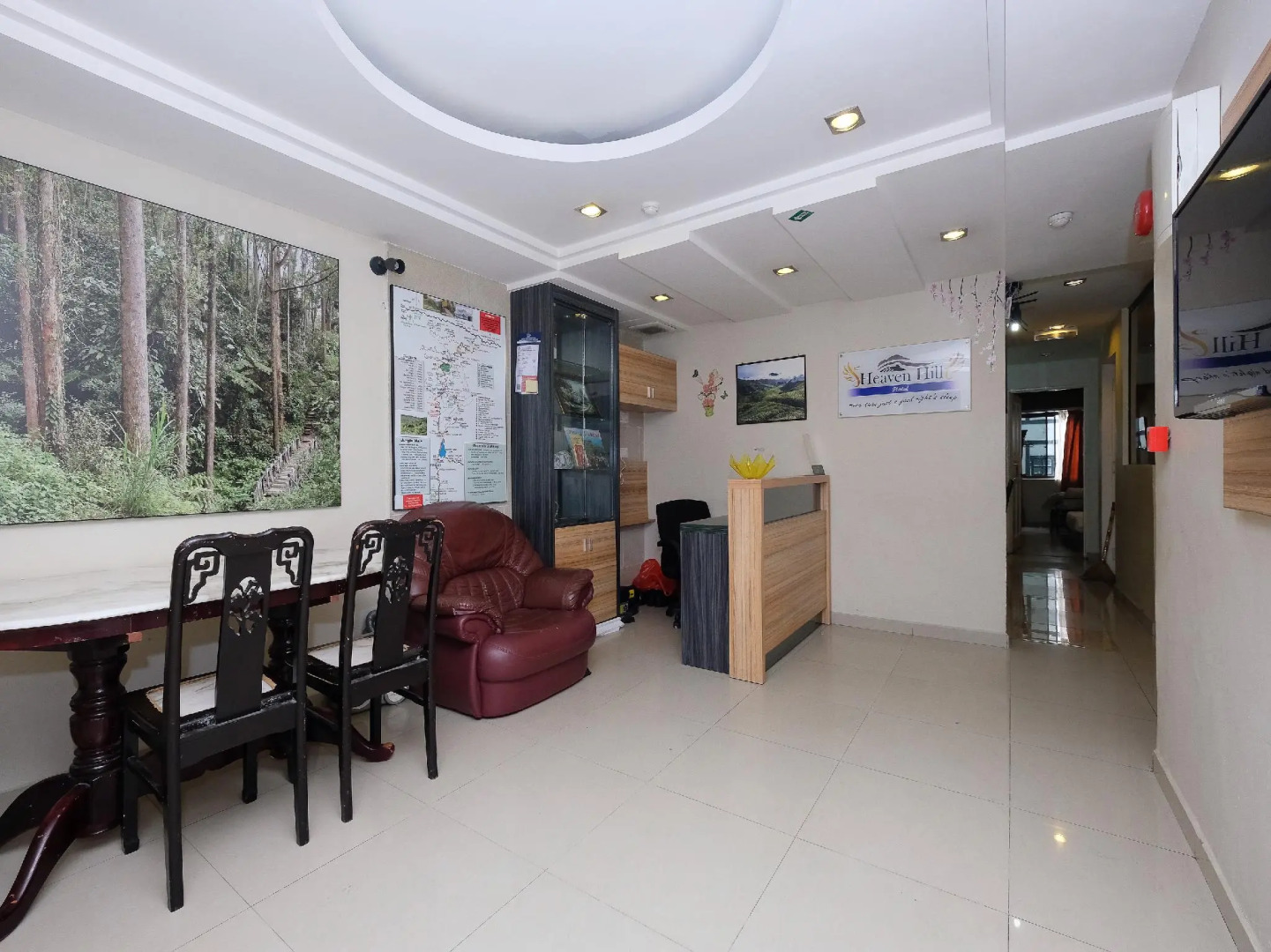 OYO 1153 Heaven Hill Hotel 1