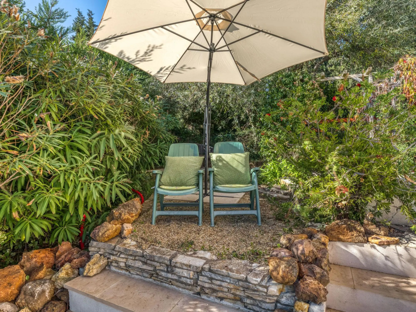 Delightful Villa in Montouliers with Private Swimming Pool