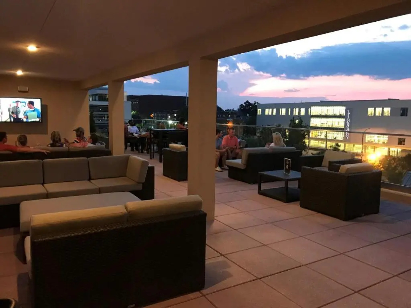 Courtyard by Marriott Winston - Salem Downtown