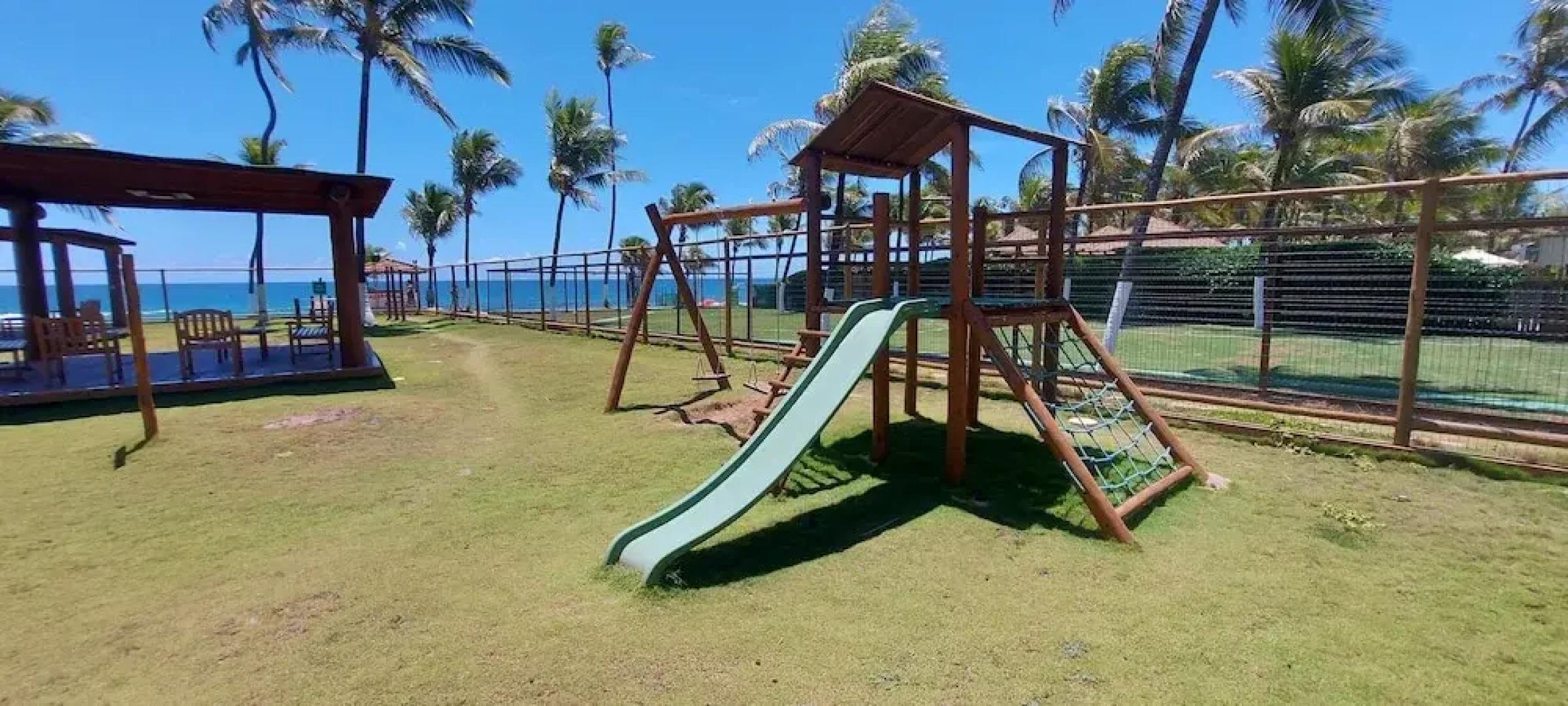 COVLA0102 - Condomínio Vilas Village