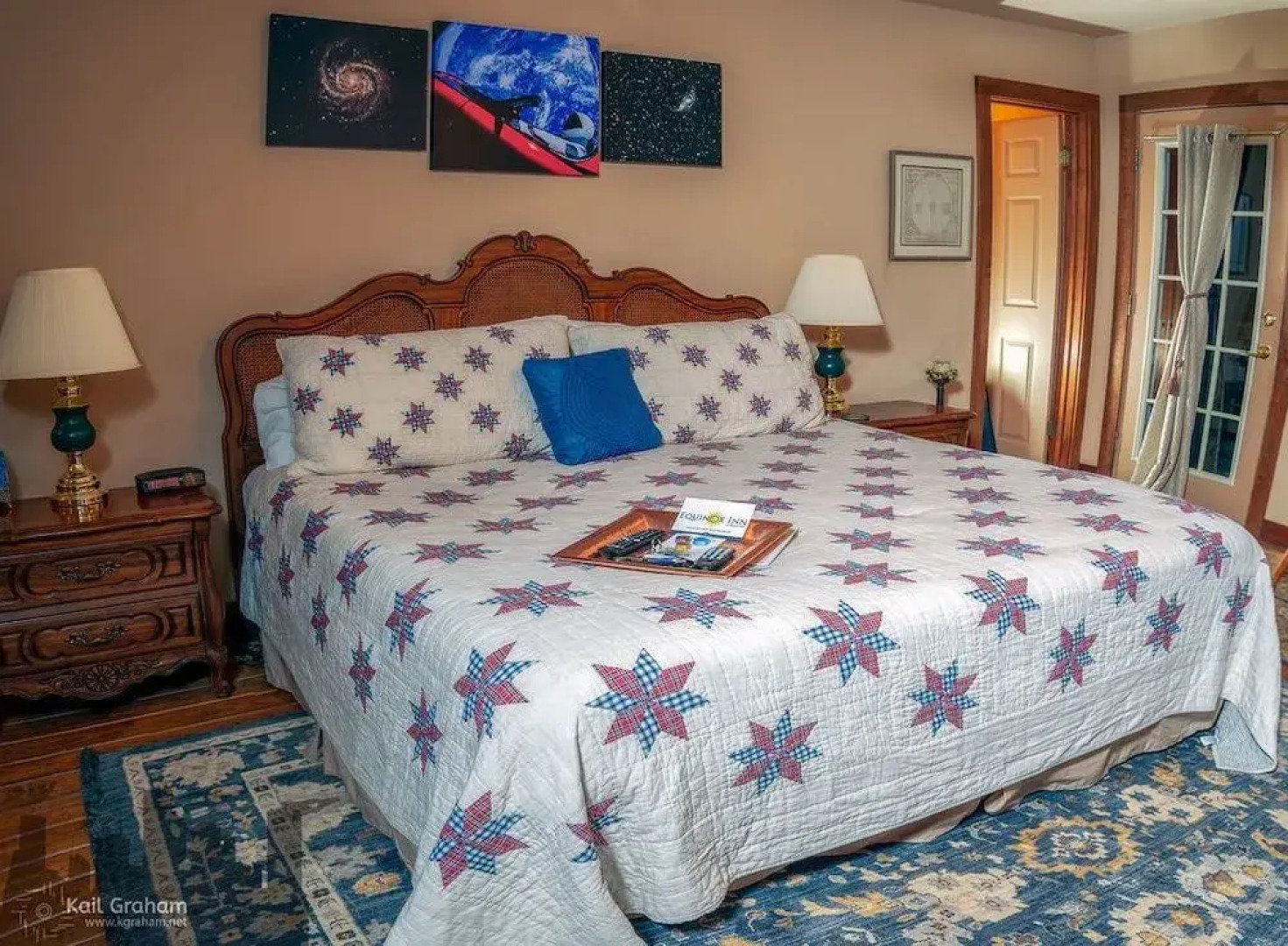 Equinox Inn at Canyon Lake