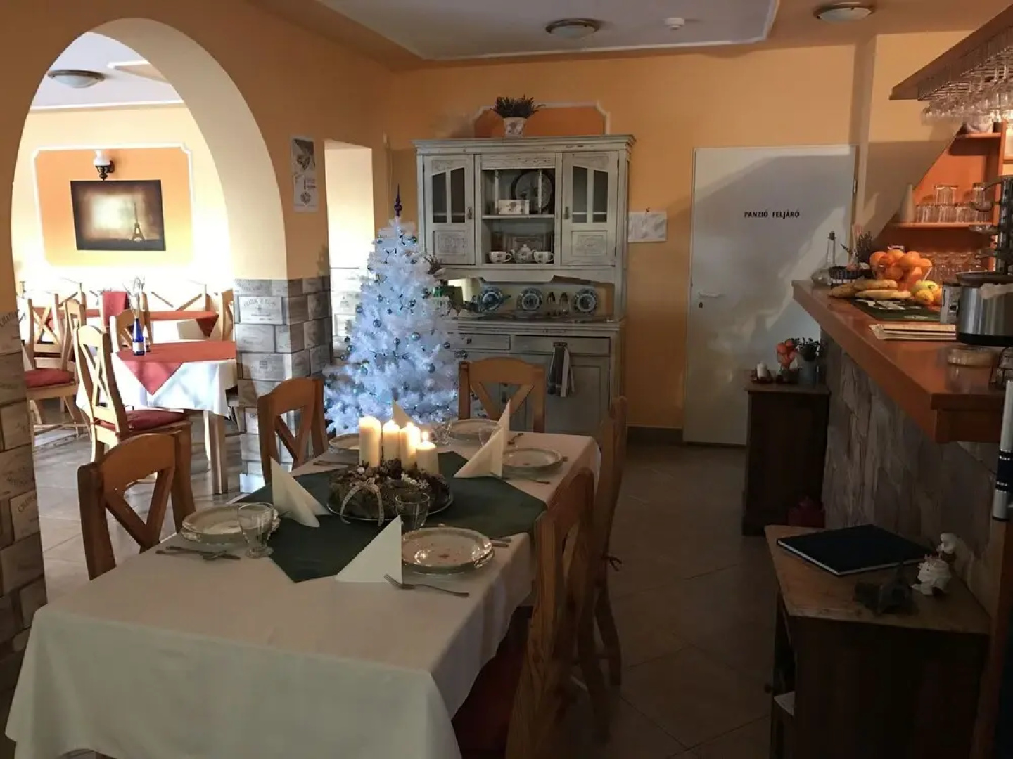 Petit Normandi Bistro  Panzi