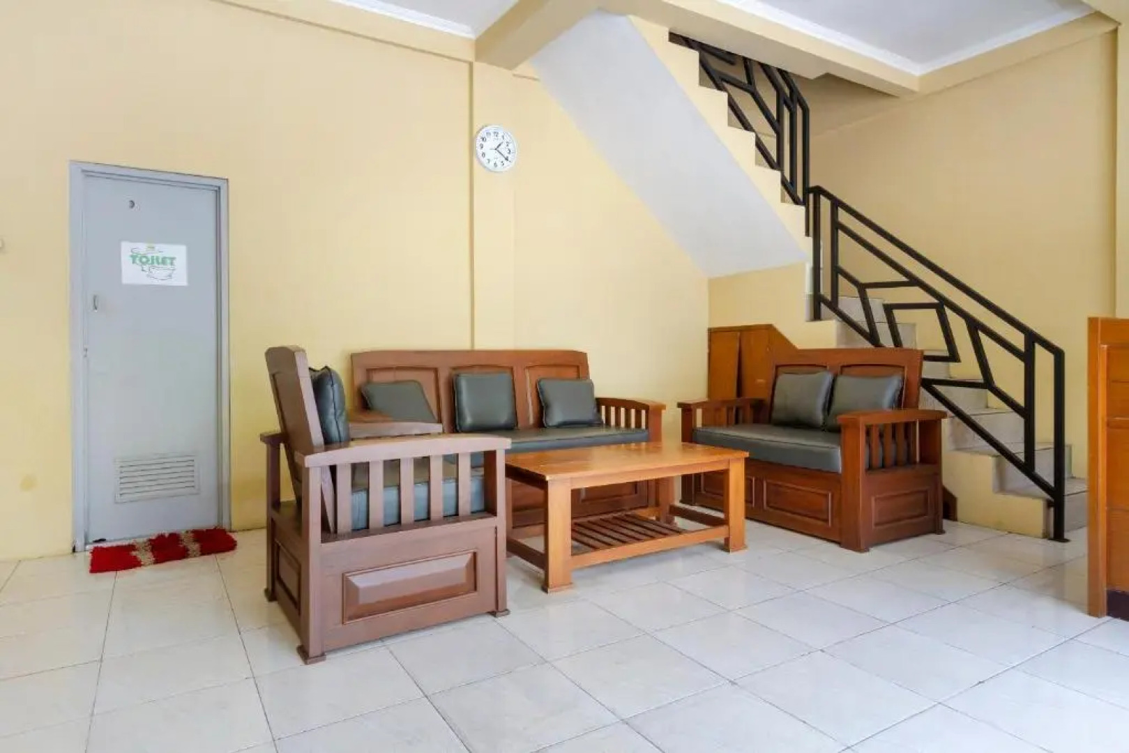 SPOT ON 2891 999 Guest House