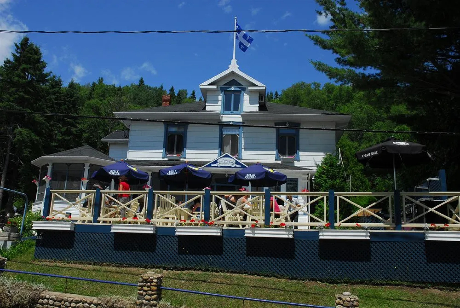 Auberge la maison sous les pins