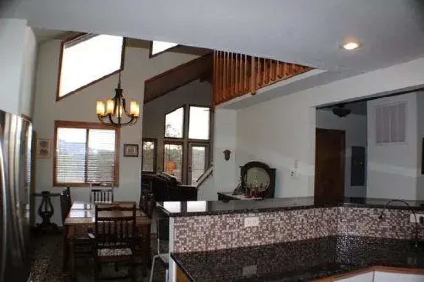 Pine Vista 3 Br Home by RedAwning
