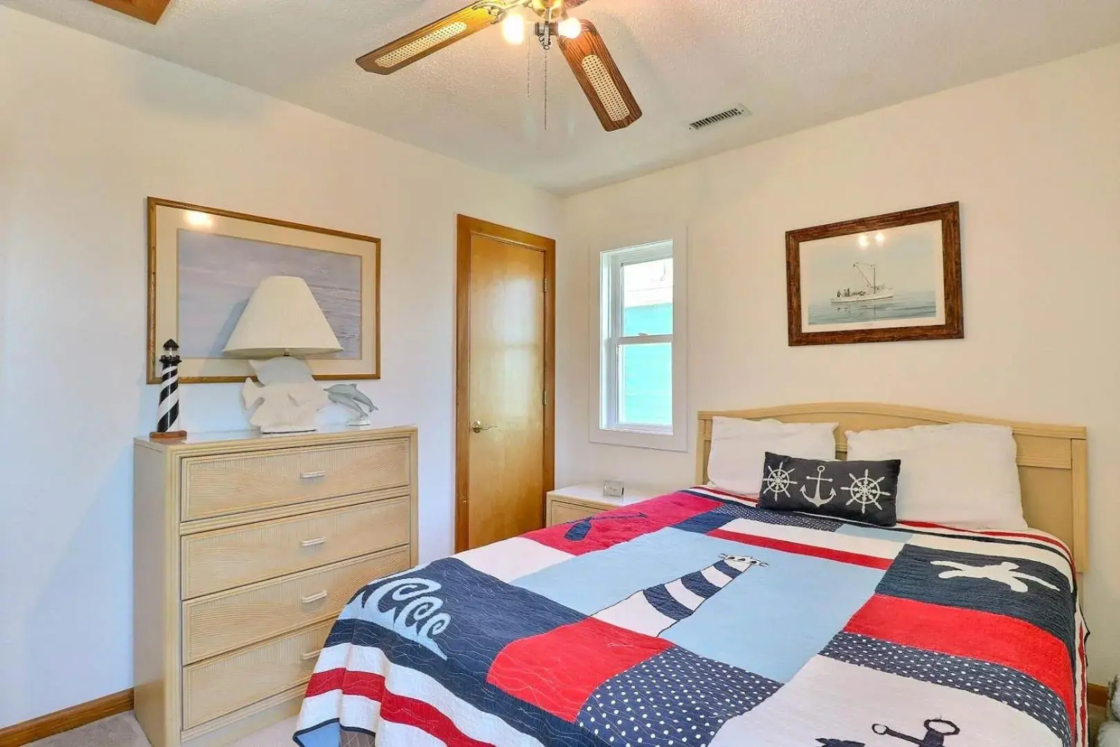 5018 - Mike`s Beach House