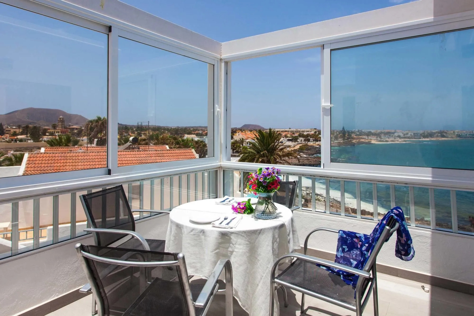 Coral Bay Beachfront Apartment by Vacanzy Collection