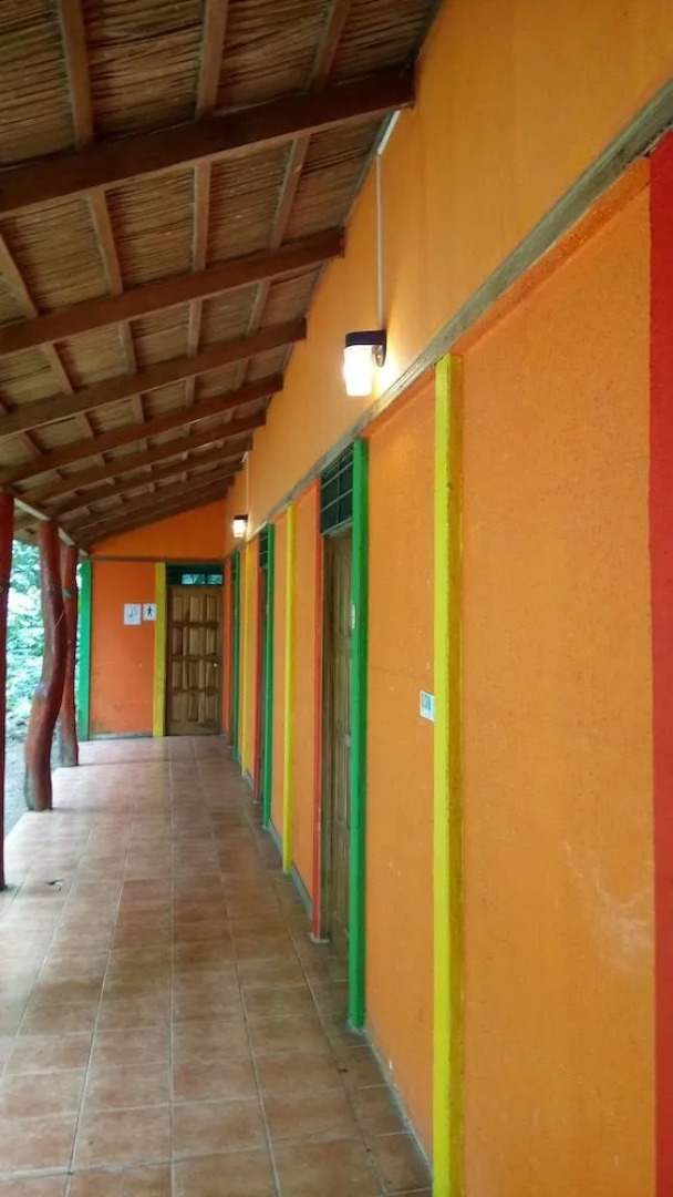 MI Casa Hostel & Hotel El Tesoro