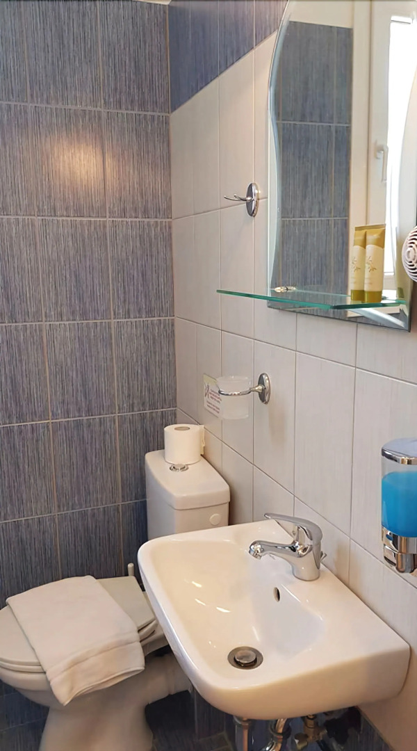 Aigaio Studios Tinos