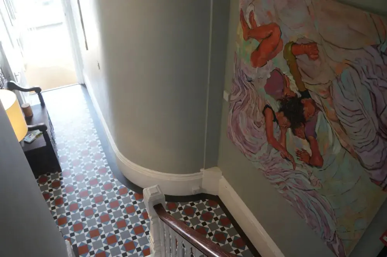 Fayvan Apartments