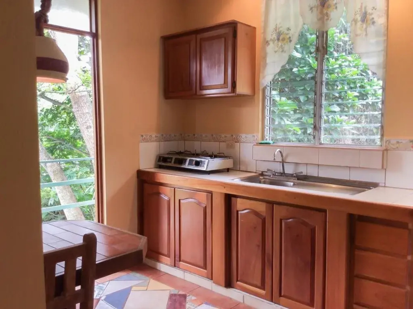 Valley View Lodge - Finca Huetares