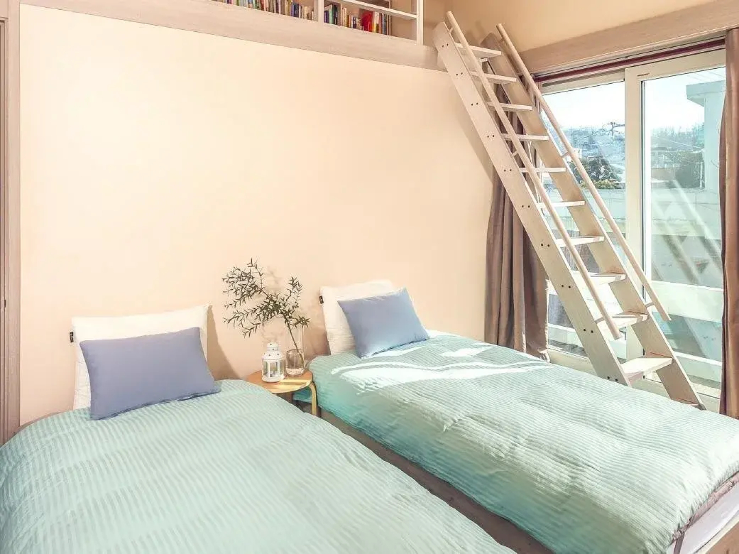 Yuni Haus Guesthouse