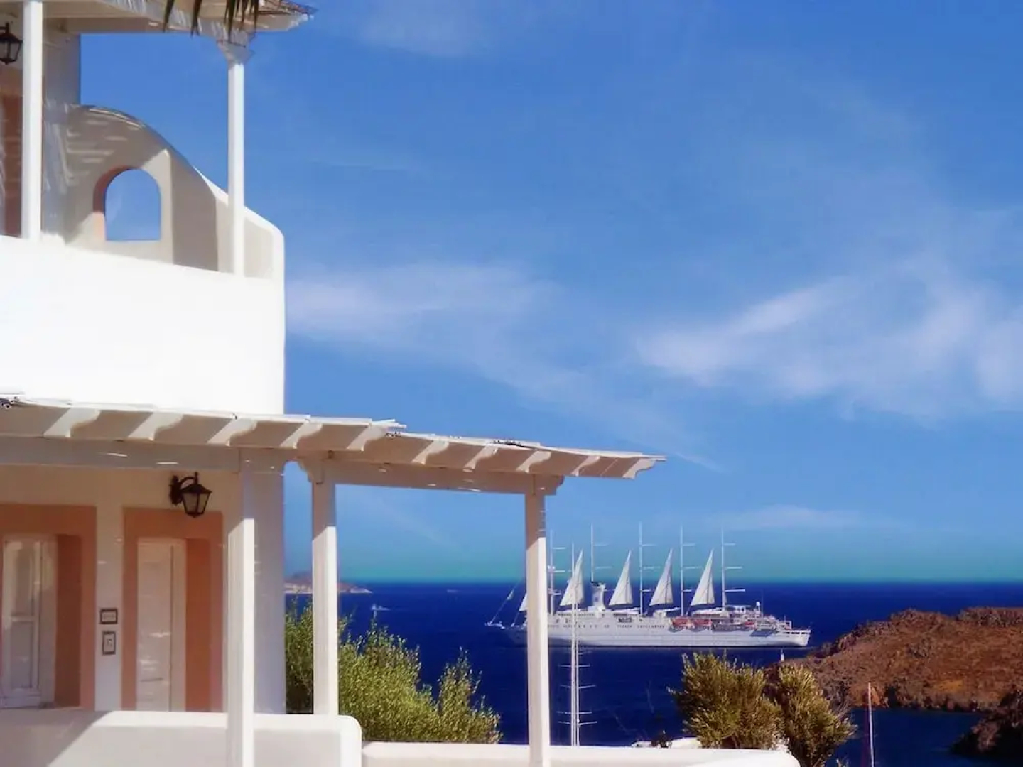 Porto Scoutari Romantic Hotel