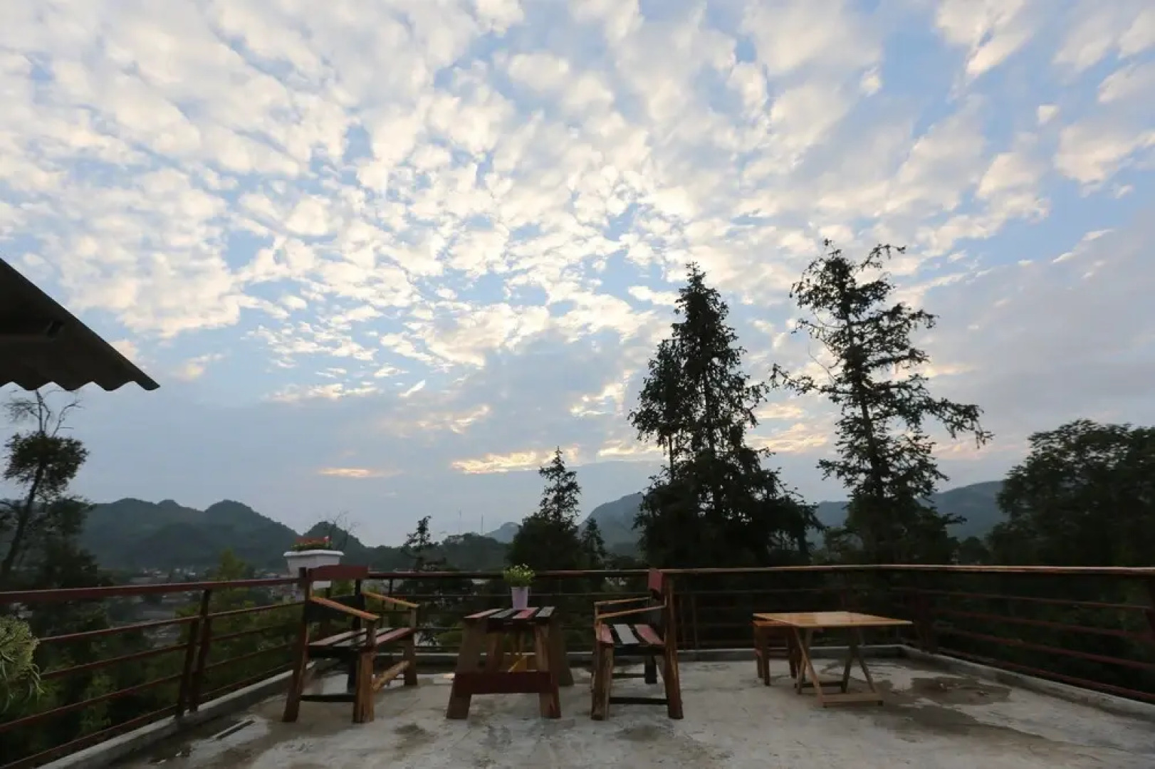 Bac Ha Eco Homestay - Hostel