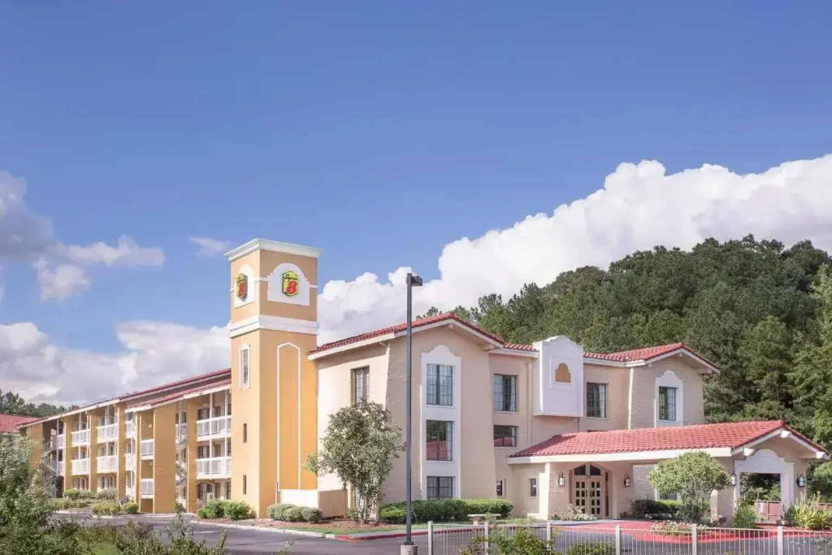 Super 8 Austell/Six Flags