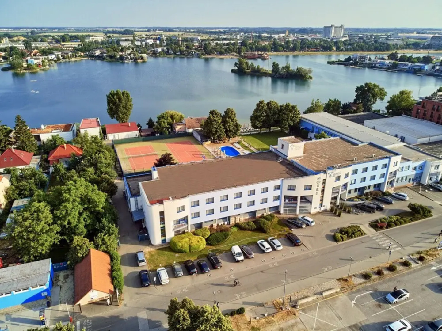 Hotel Senec Lake Resort