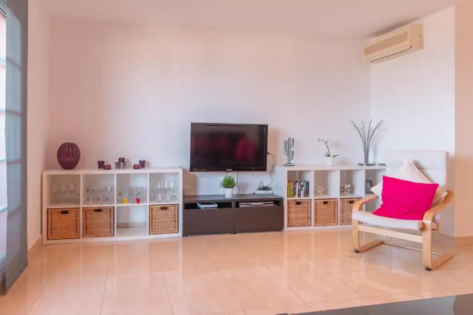 2211-Apt with big terrace and amazing sea view