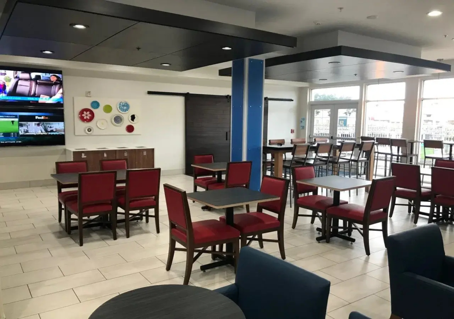 Holiday Inn Express Hotel & Suites Seaside-Convention Center by IHG