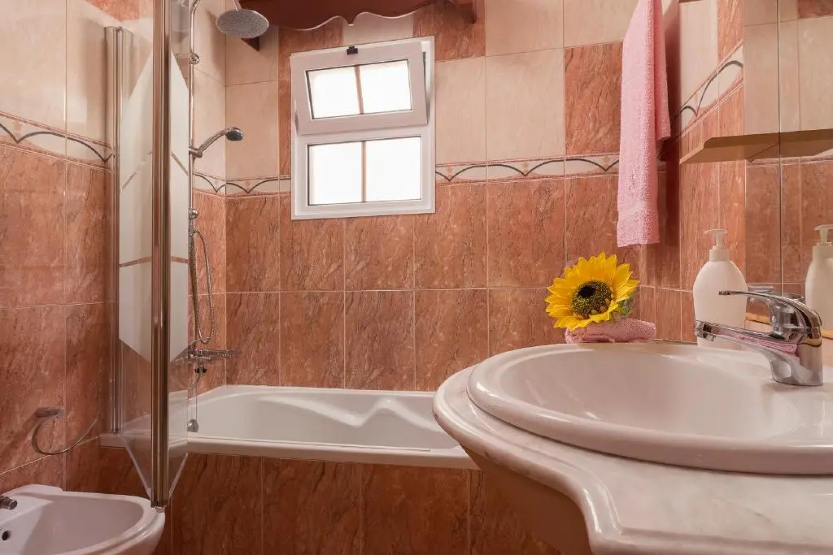 Paradise House Calheta