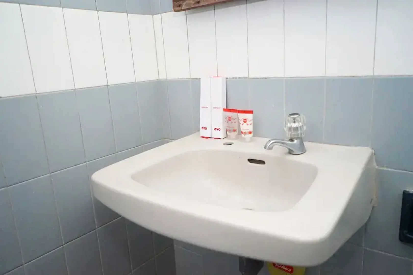 OYO 1148 Pelangi Hotel New Teluk Uber