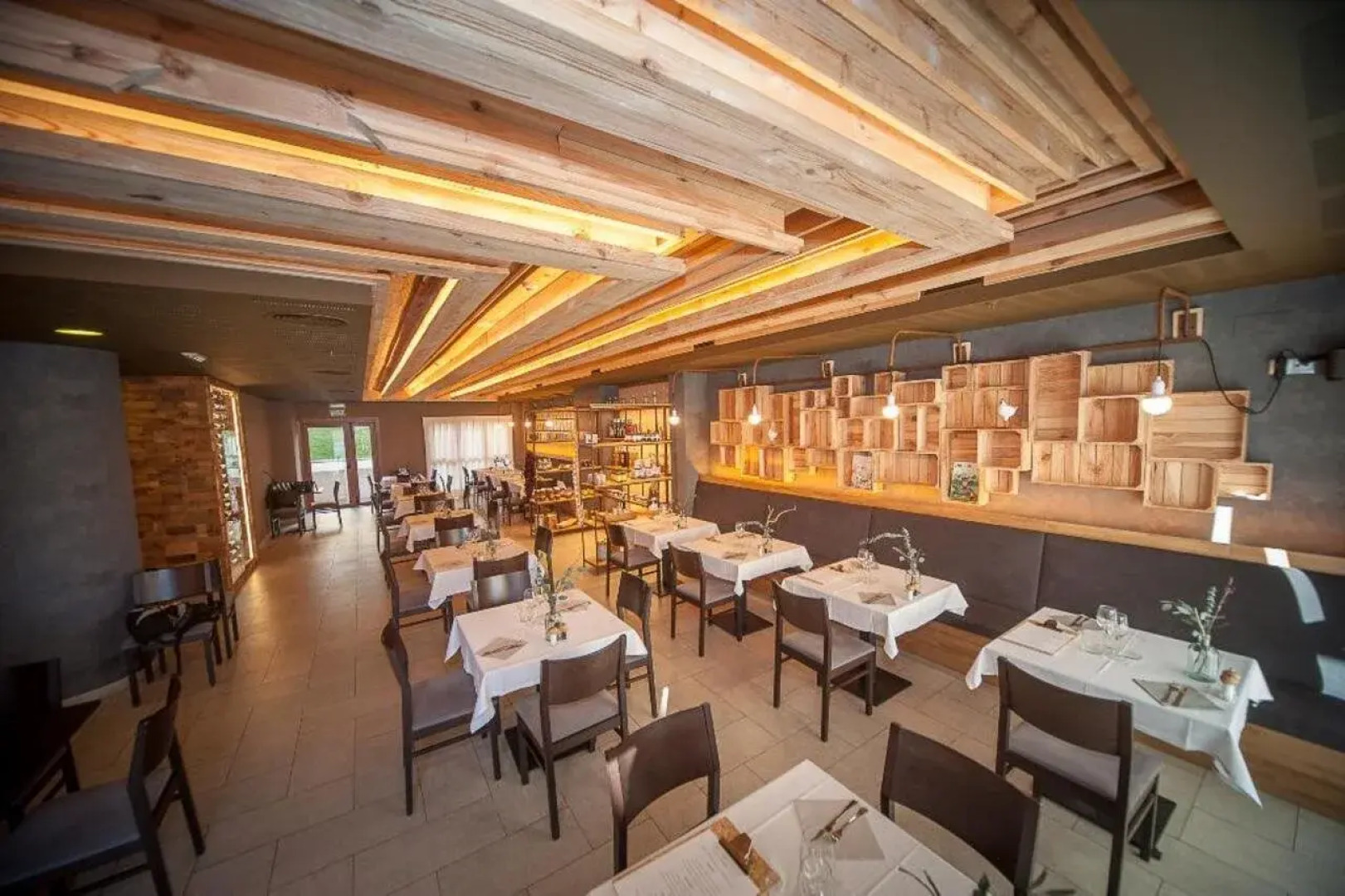 Apartahotel & Spa Jacetania