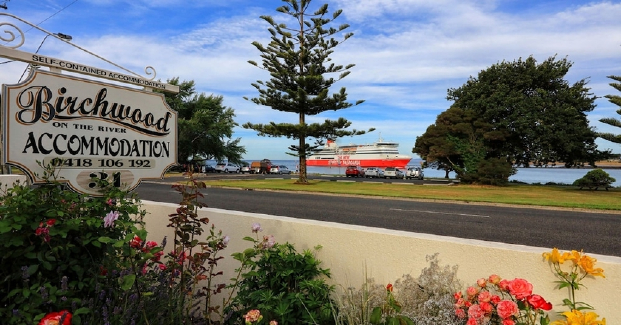 Hotel AJ International