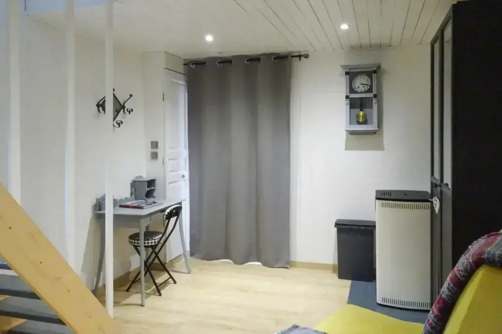 Holiday Home in Criel sur Mer Near sea