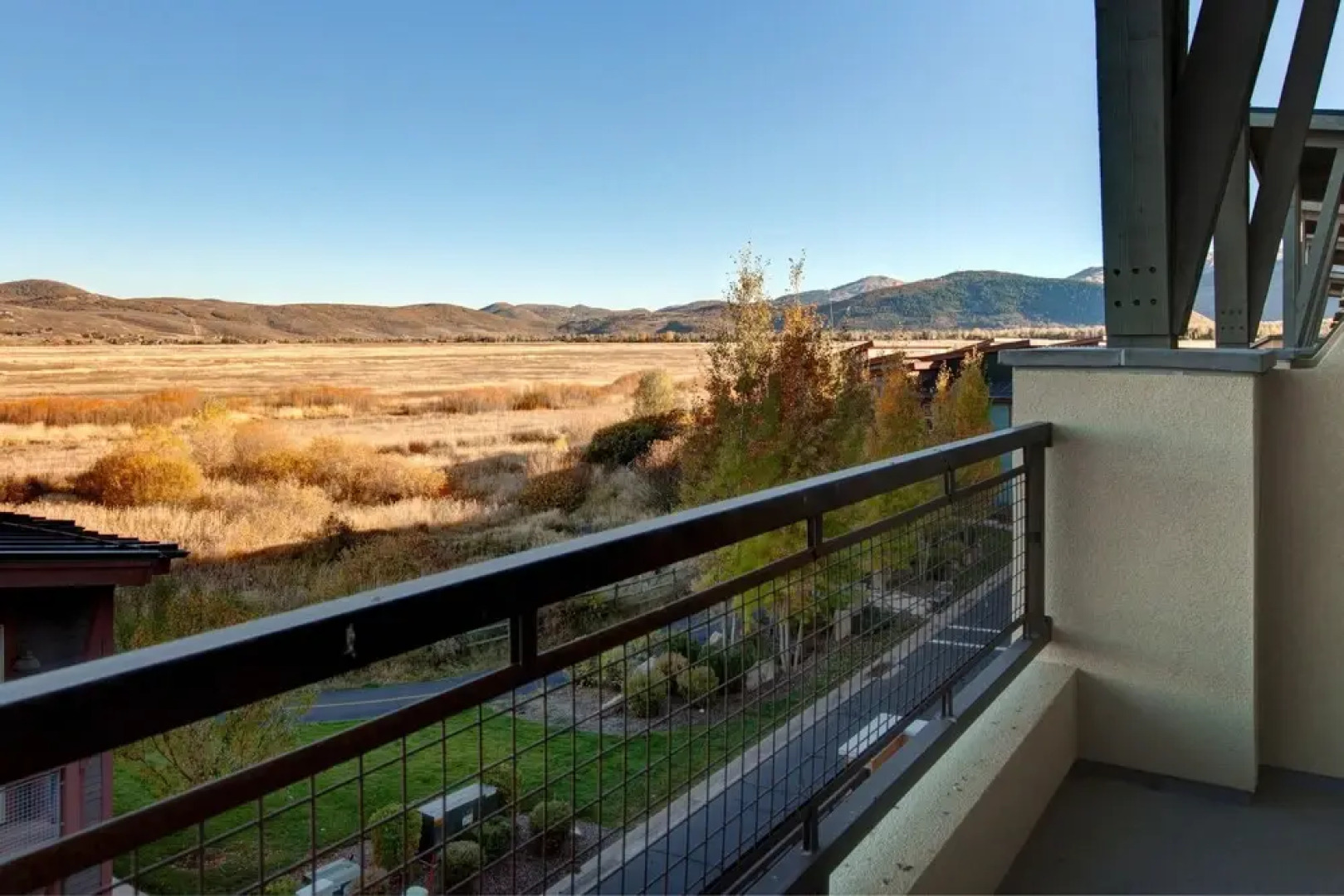 Mountain-View Newpark Terrace Condo by RedAwning