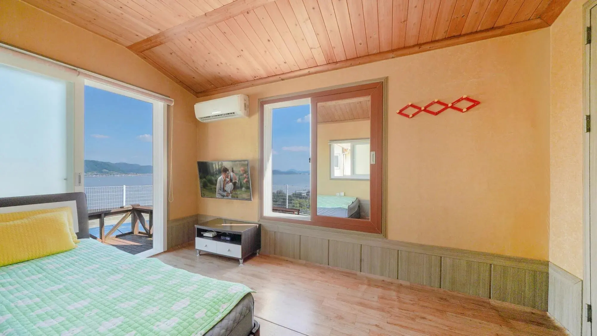 Suncheon Jeonmangjoeungot Pension