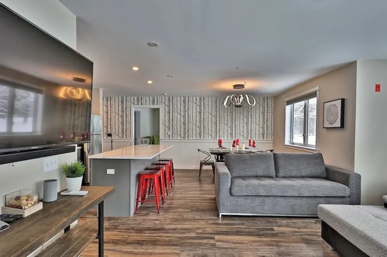 KCIS 612/613 - Forest Suites: Sleeps 10 in Killington Center