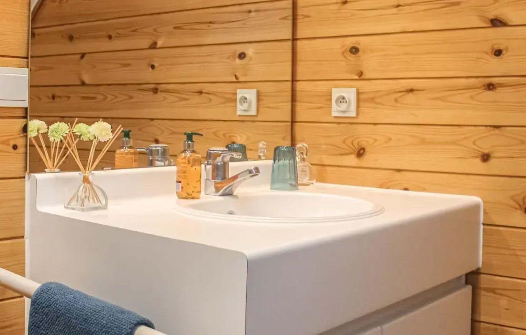 Amazing Home in Beerse With 4 Bedrooms and Wifi