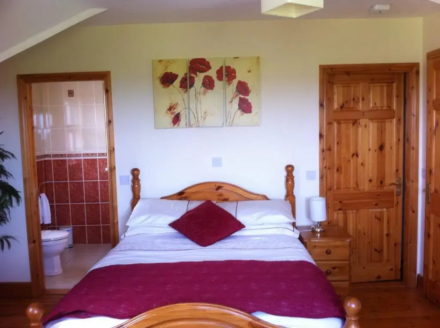 Loughrask Lodge Bed & Breakfast