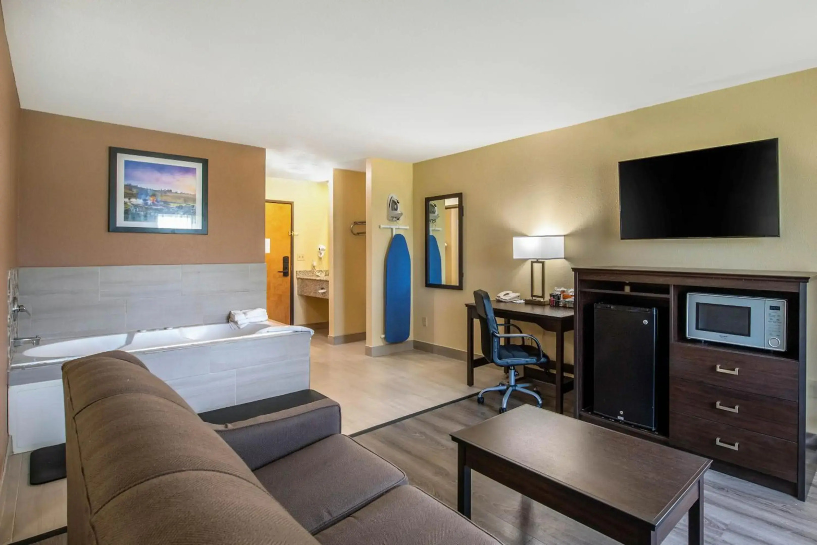 Quality Inn & Suites