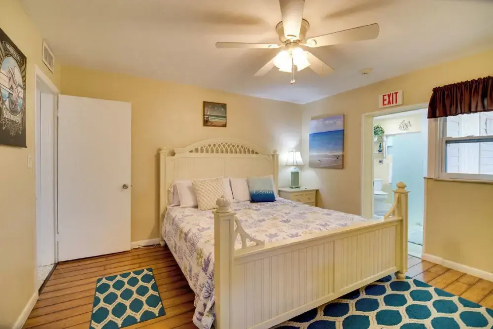 Satellite Beach 'sunshine House' w/ Hot Tub!