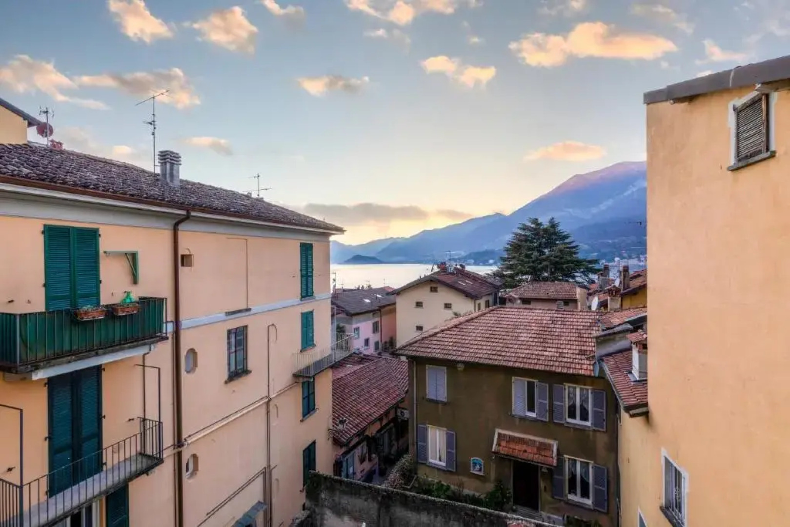 Bellagio Central by Wonderful Italy