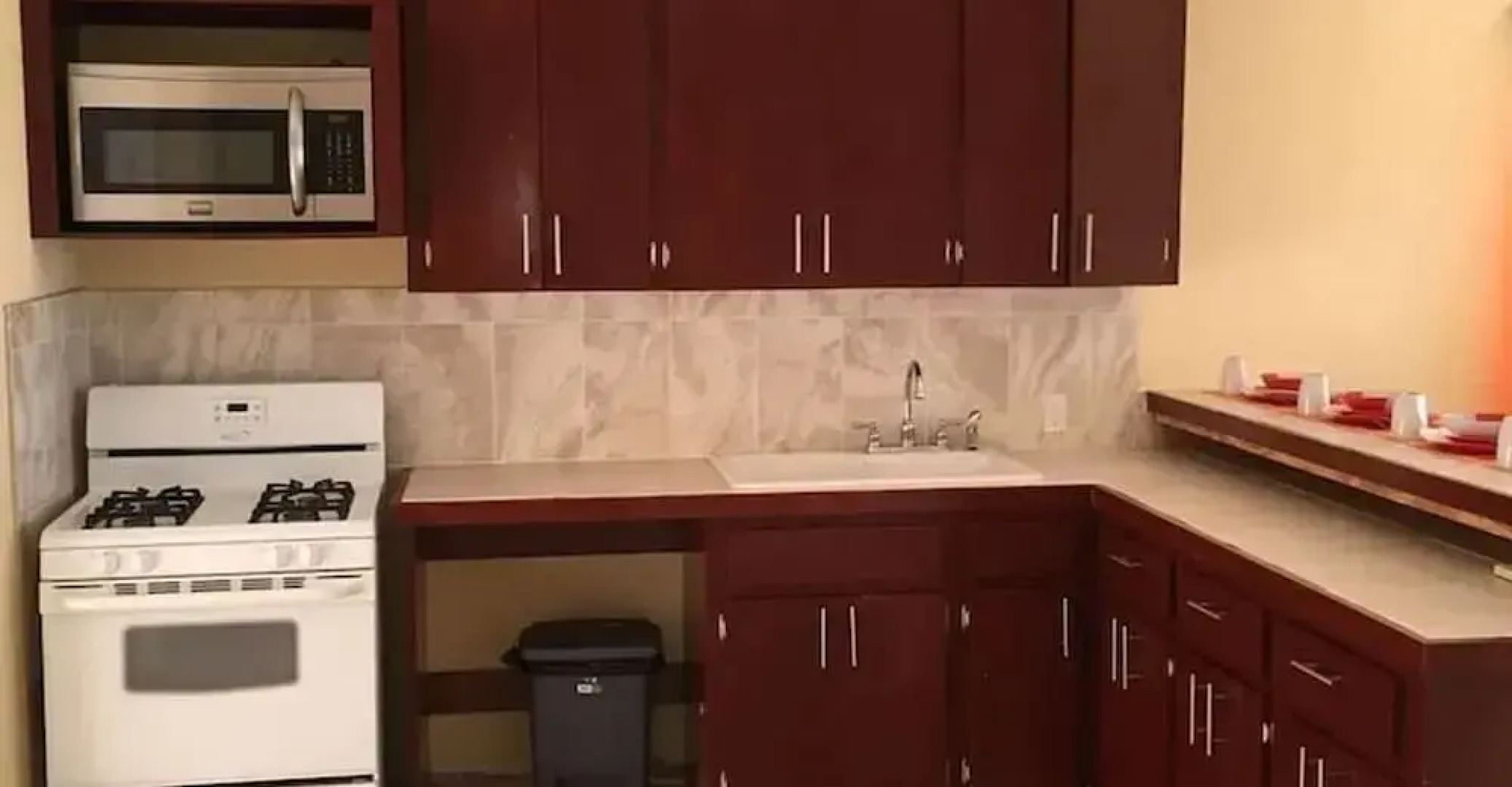 Mangrove Cay Sea View Villas