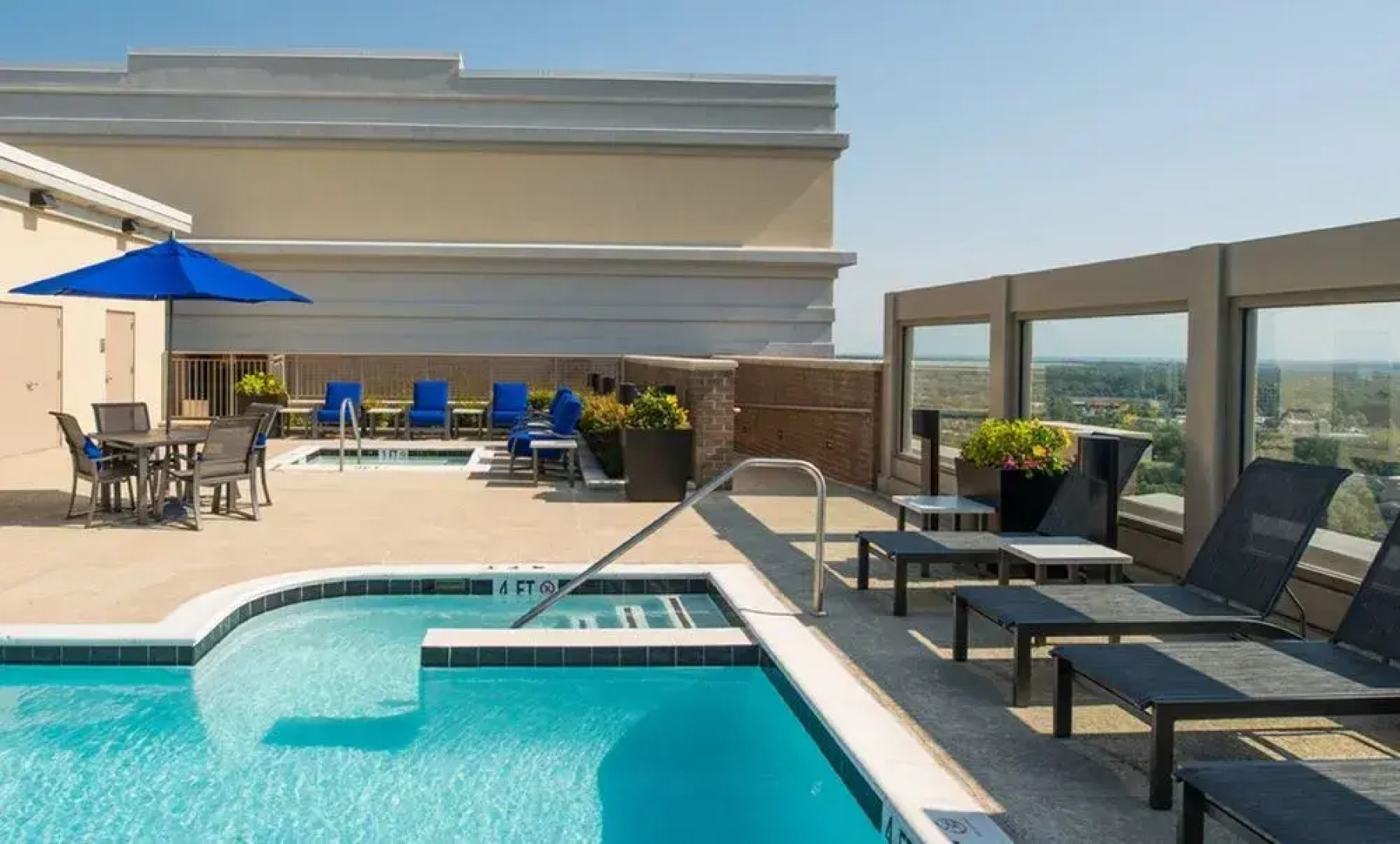 The Cosmopolitan at Reston Town Center