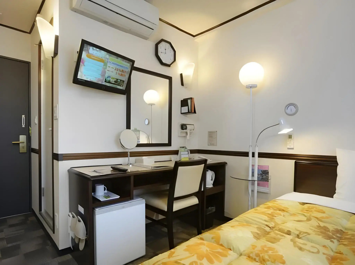 Toyoko Inn Higashi Hiroshima Station