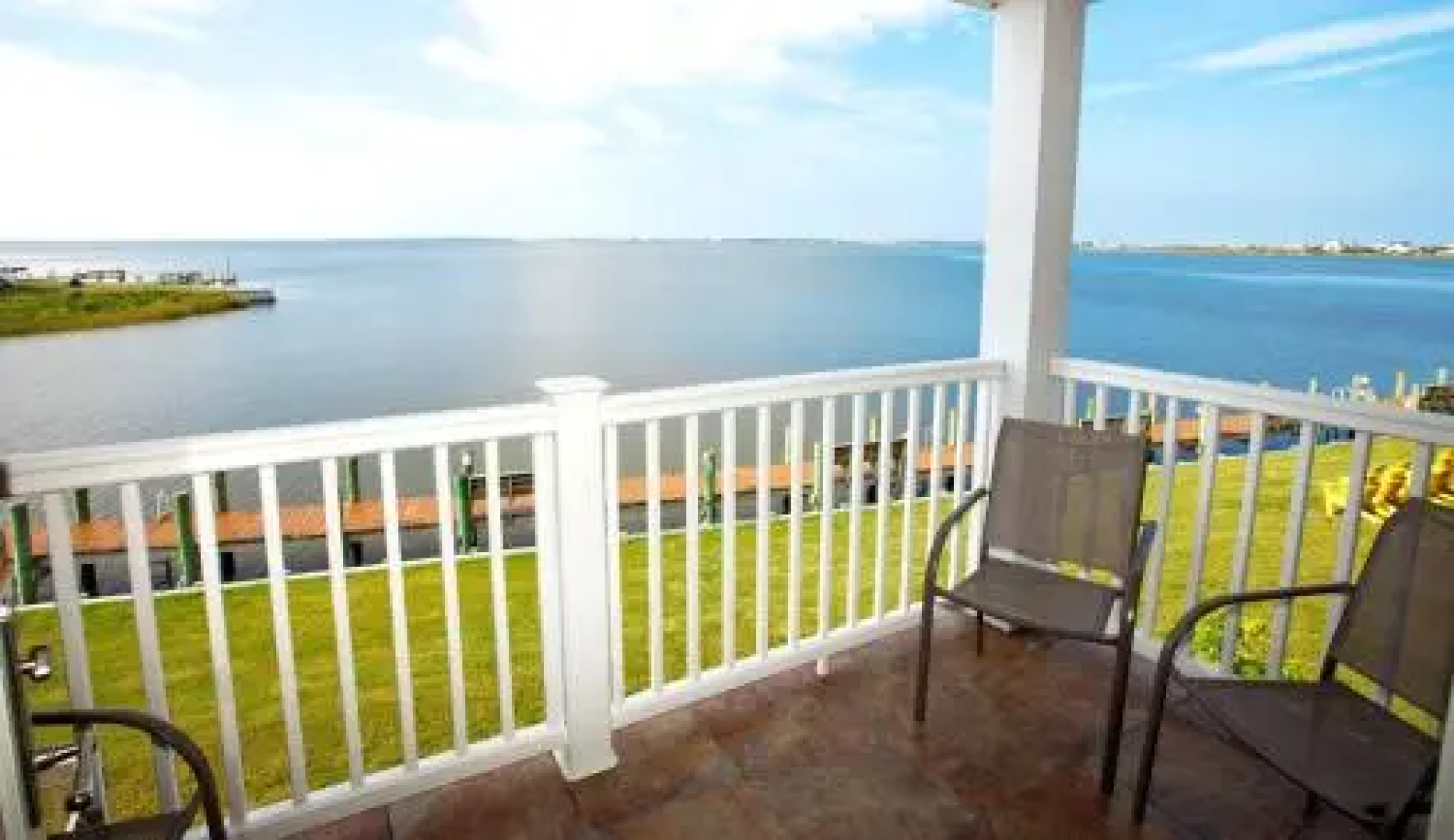 Oasis Suites Hotel