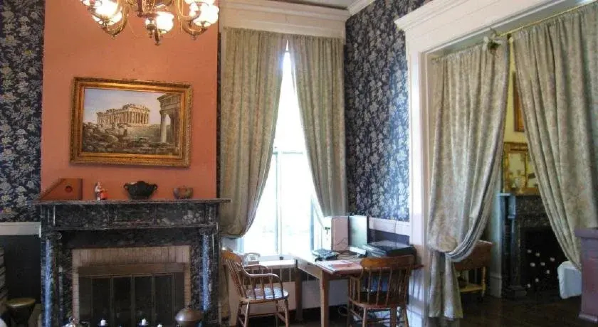 Allegheny Street Bed & Breakfast