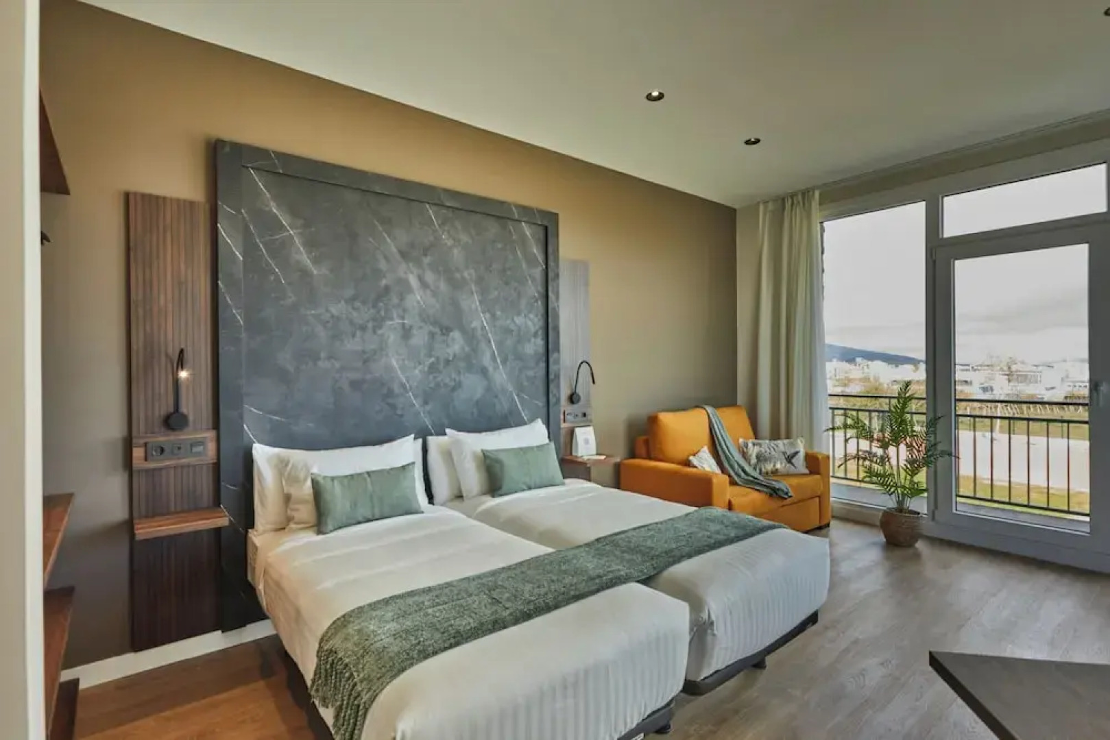 Apartamentos Silken Fontibre Iberia Spa