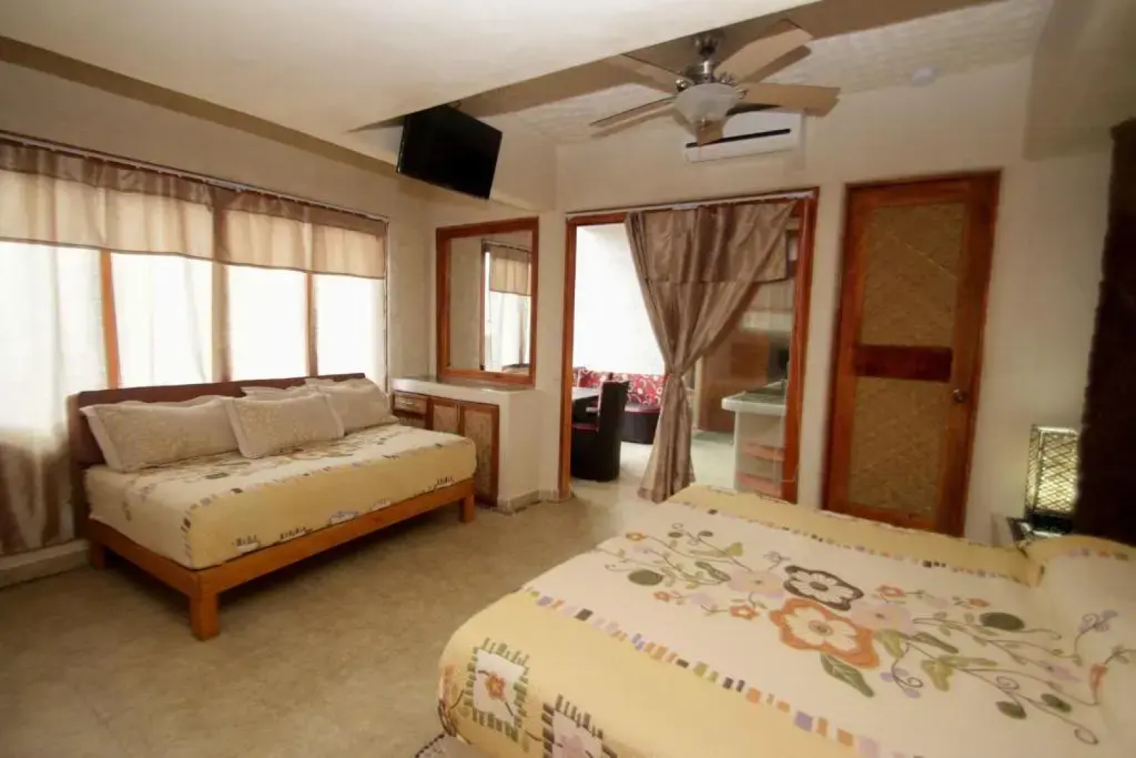 Hotel Villas Las Azucenas