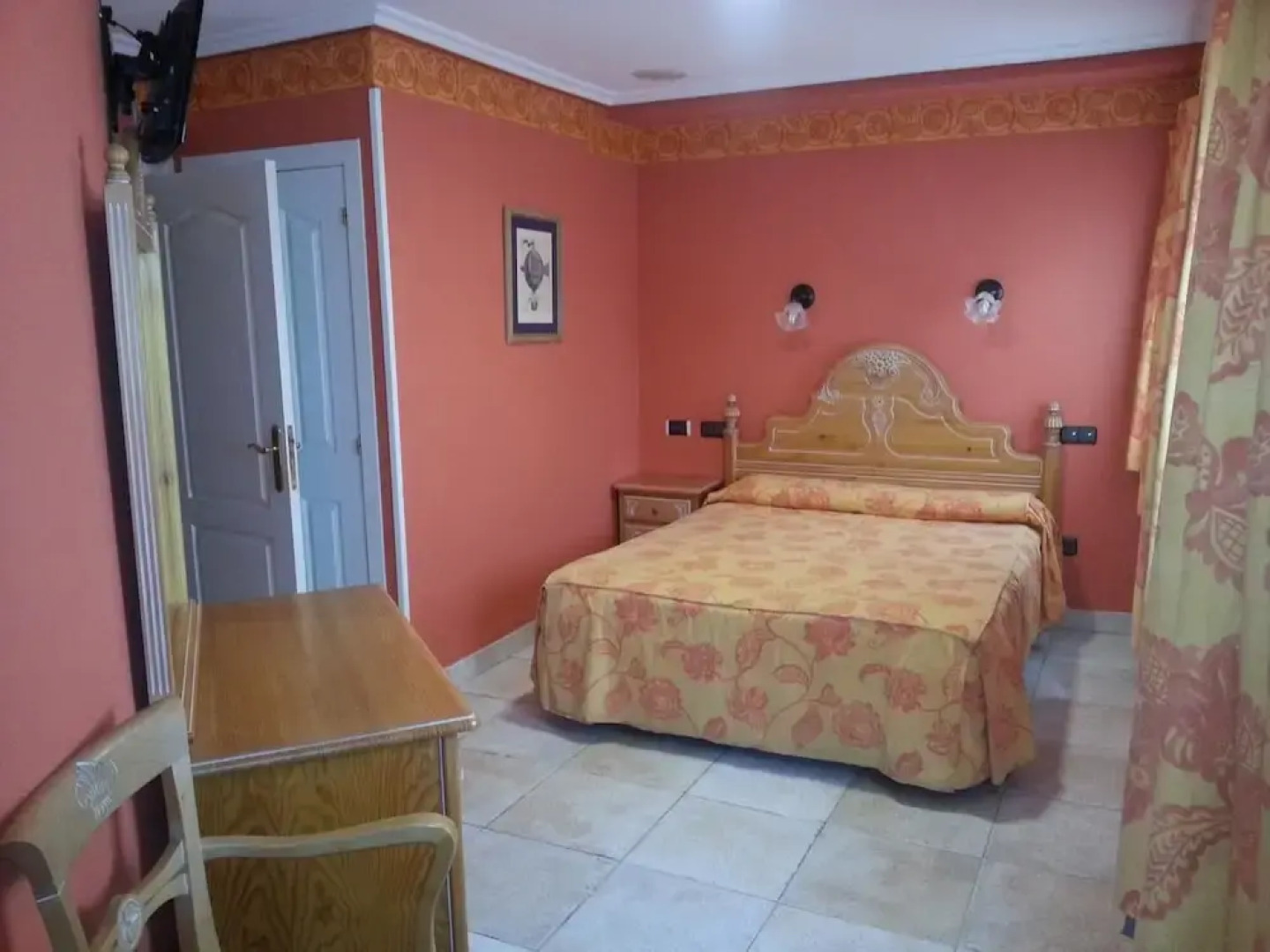 Hotel Restaurante El Castillo De Olmillos