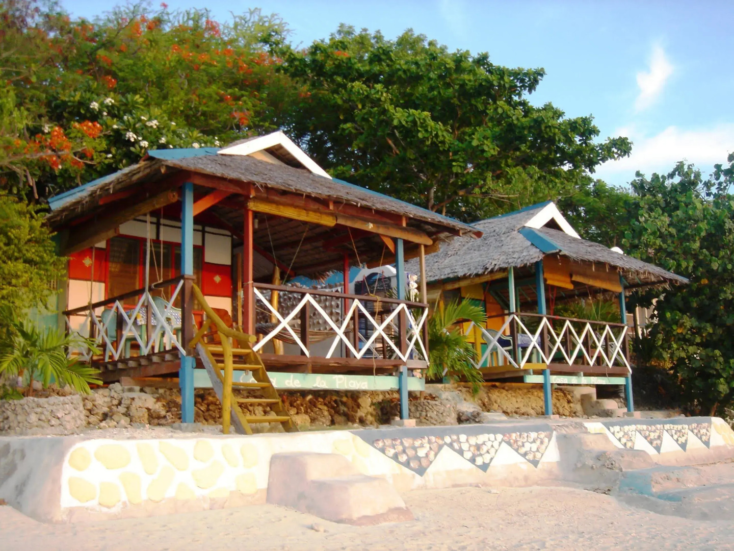 Casa de la Playa Beach Resort