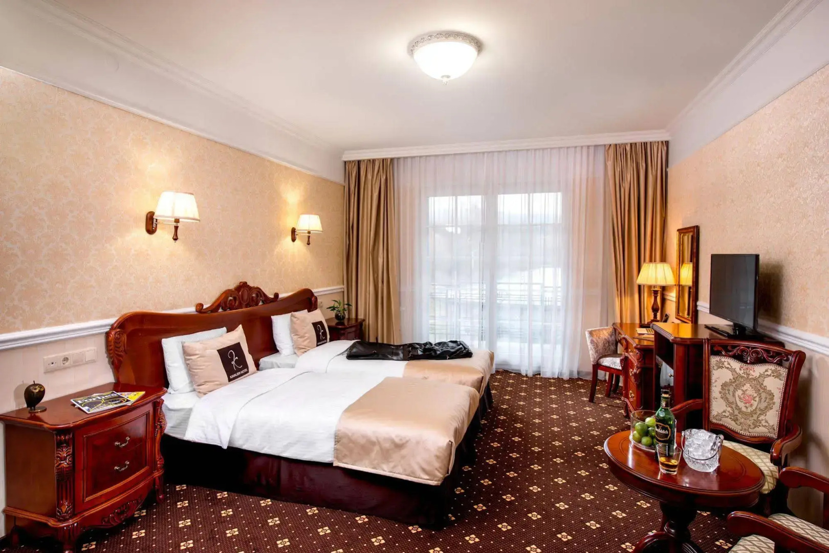 Бутик-отель «Kavalier»