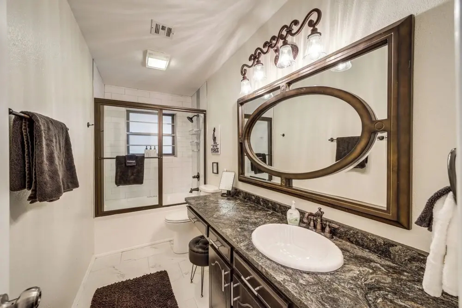 Broken Arrow Home: Family-friendly Amenities!