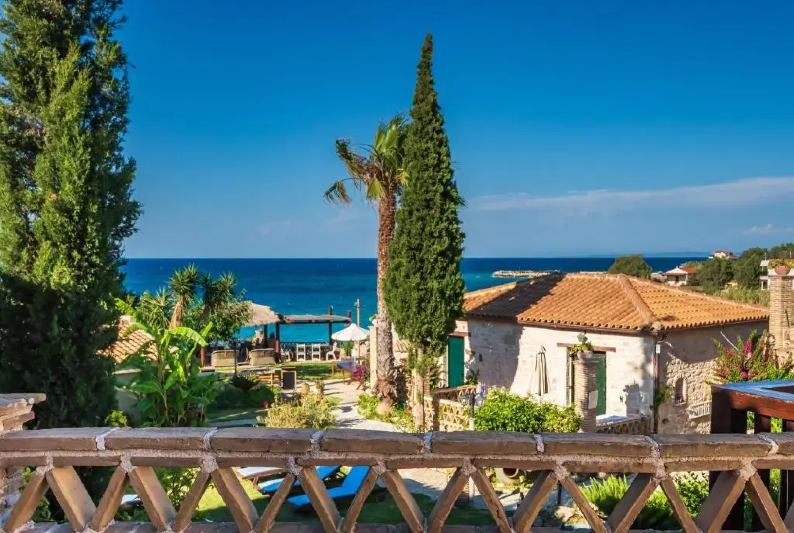 Porta Del Mar Beach Resort