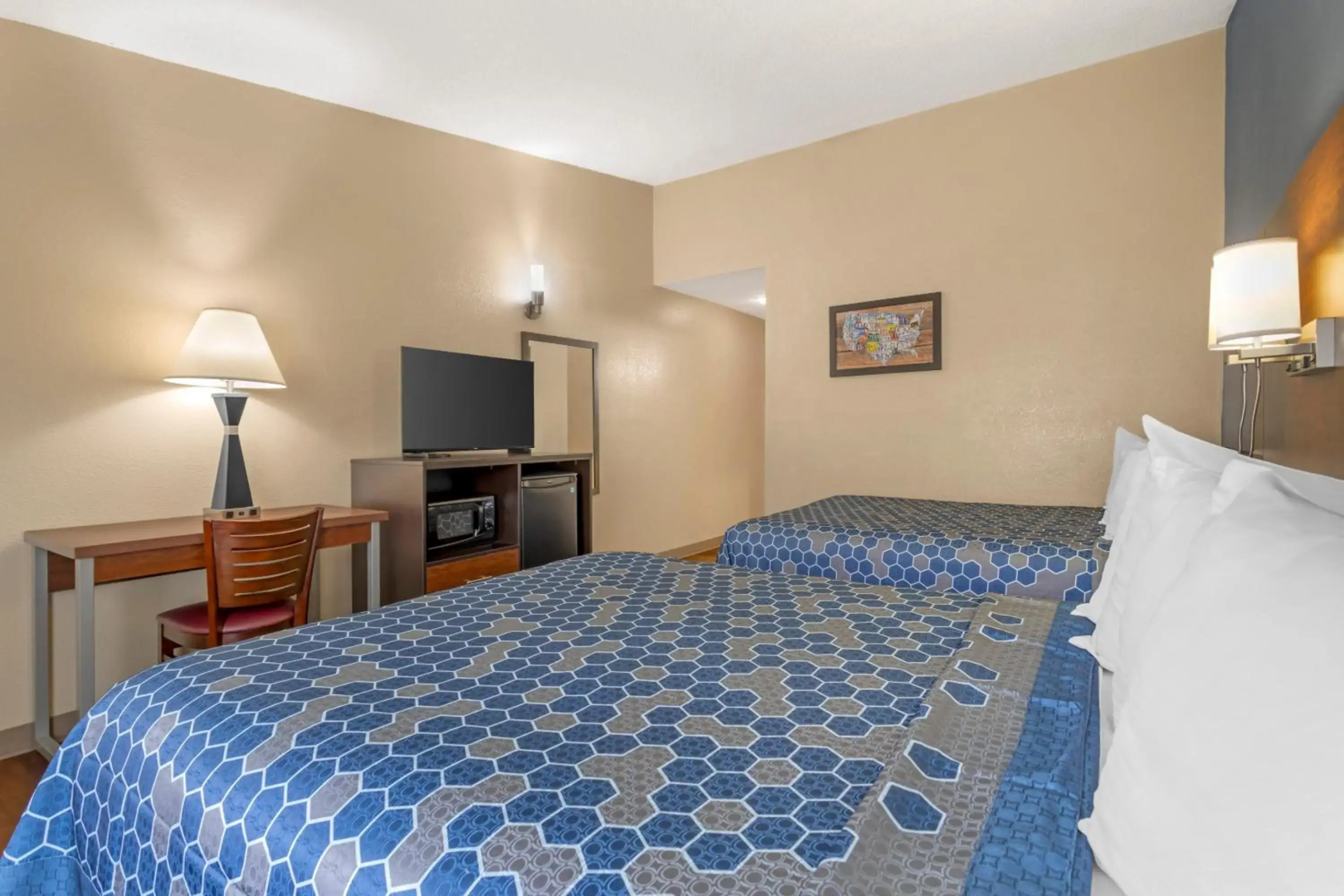 Econo Lodge Inn & Suites Gatlinburg at the Convention Center
